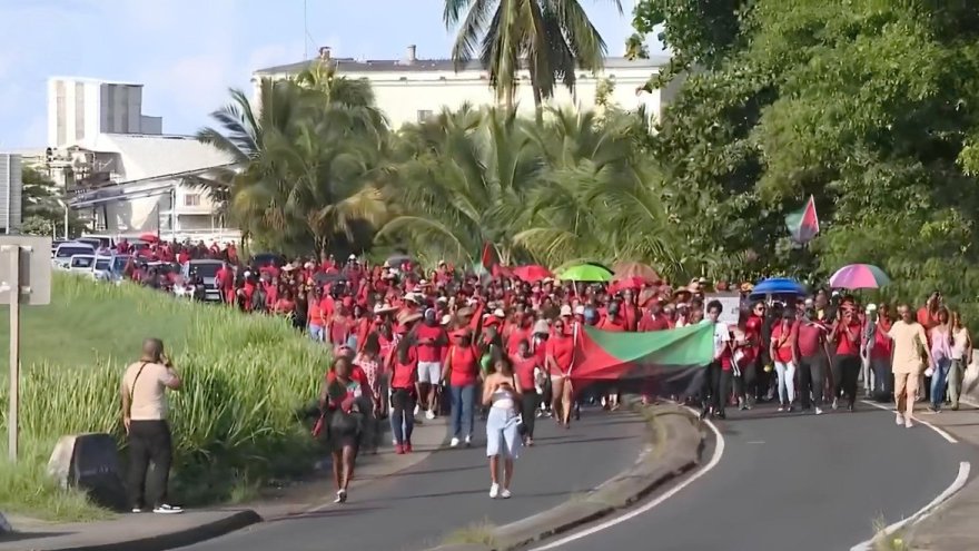 Vie chère : solidarité avec la lutte en Martinique et dans les « outre-mers »!